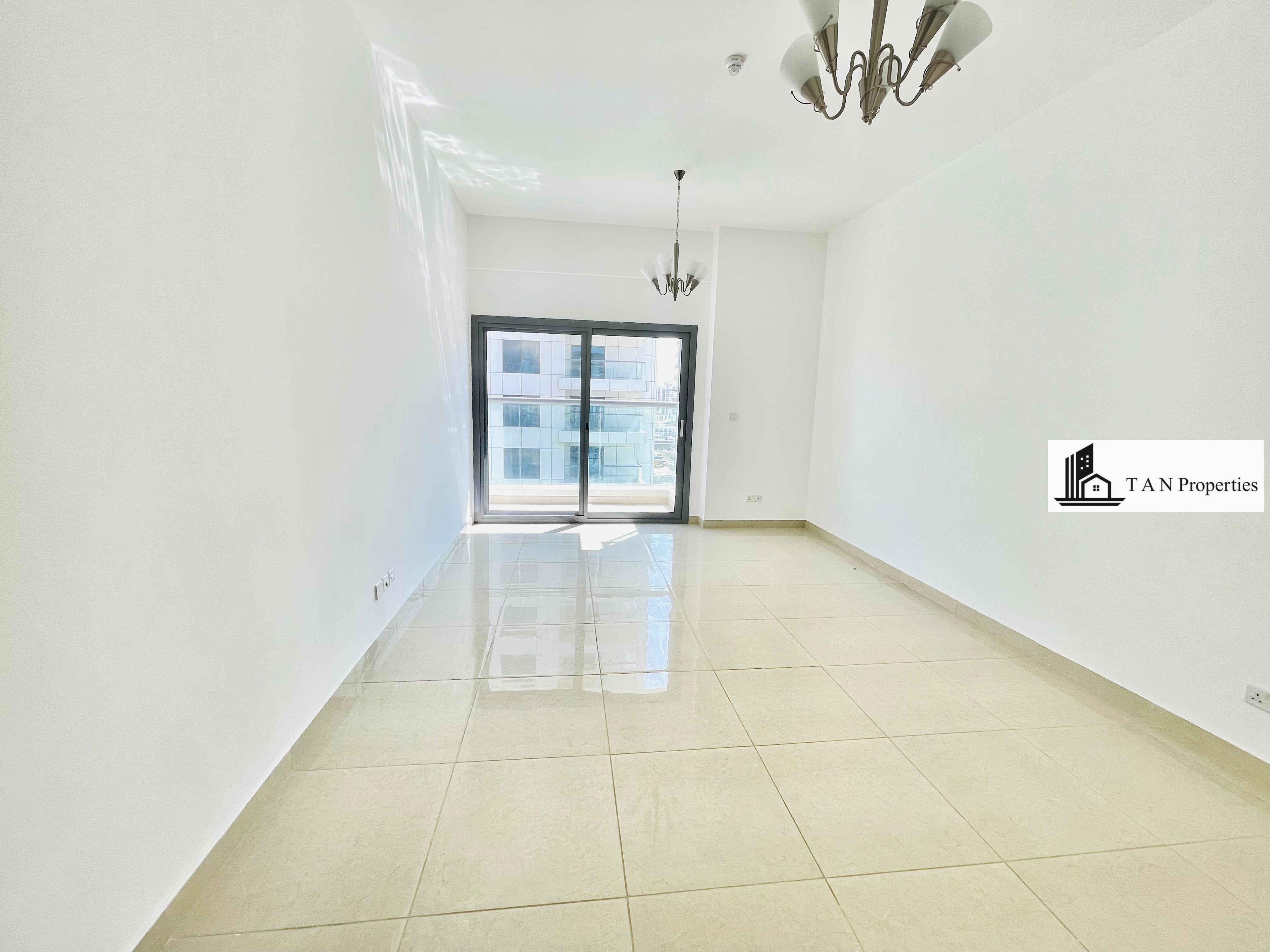 Modern Layout | Fitted Kitchen | 6 Cheques | Beutiful View
