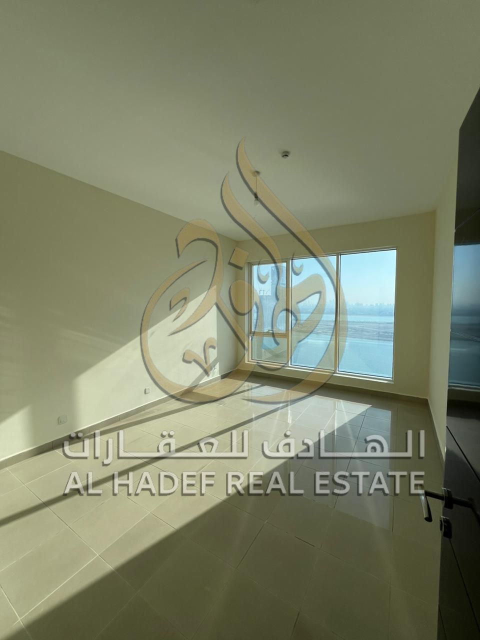 Al Mamzar 1st Row | 3BR + Master Maid | FREE AC & Parking | Near Dubai Exit