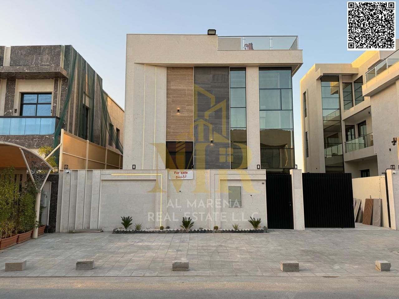 Luxury villa for sale in Al Yasmin – two floors and a roof with a private pool