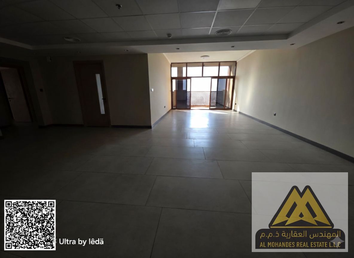 Master Bedroom | Central Air Conditioning | Spacious Layout | Stunning View | Parking