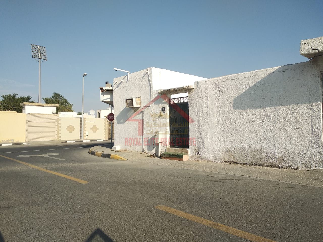 Great Investment: Single-Level Villa with Large Plot in Al Hazana