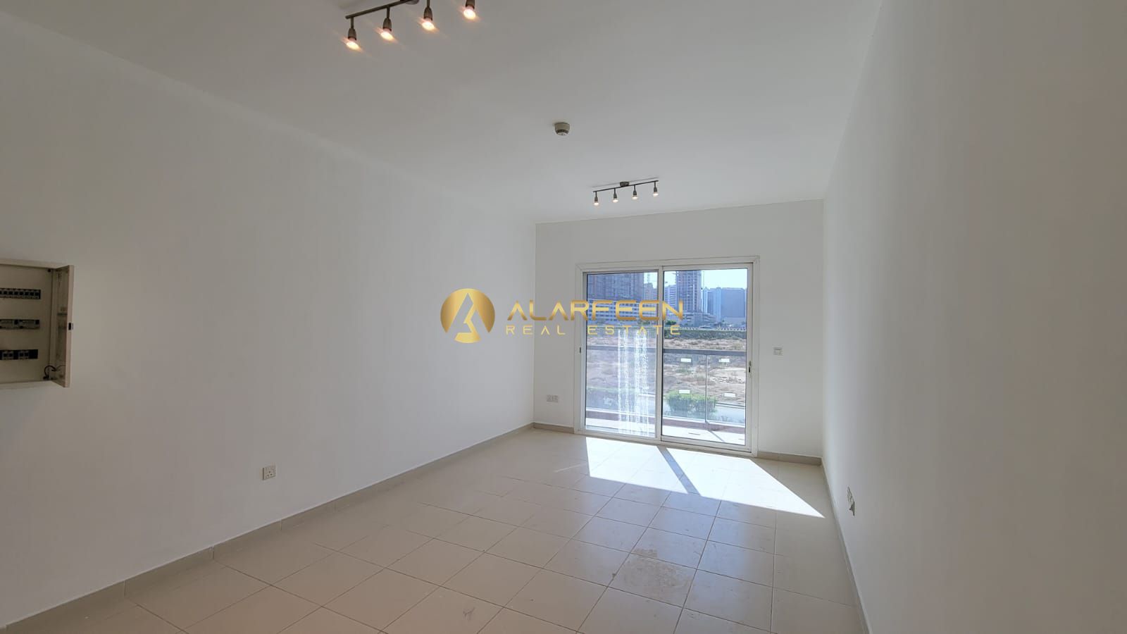 Spacious Unit | Prime Location | Call Now