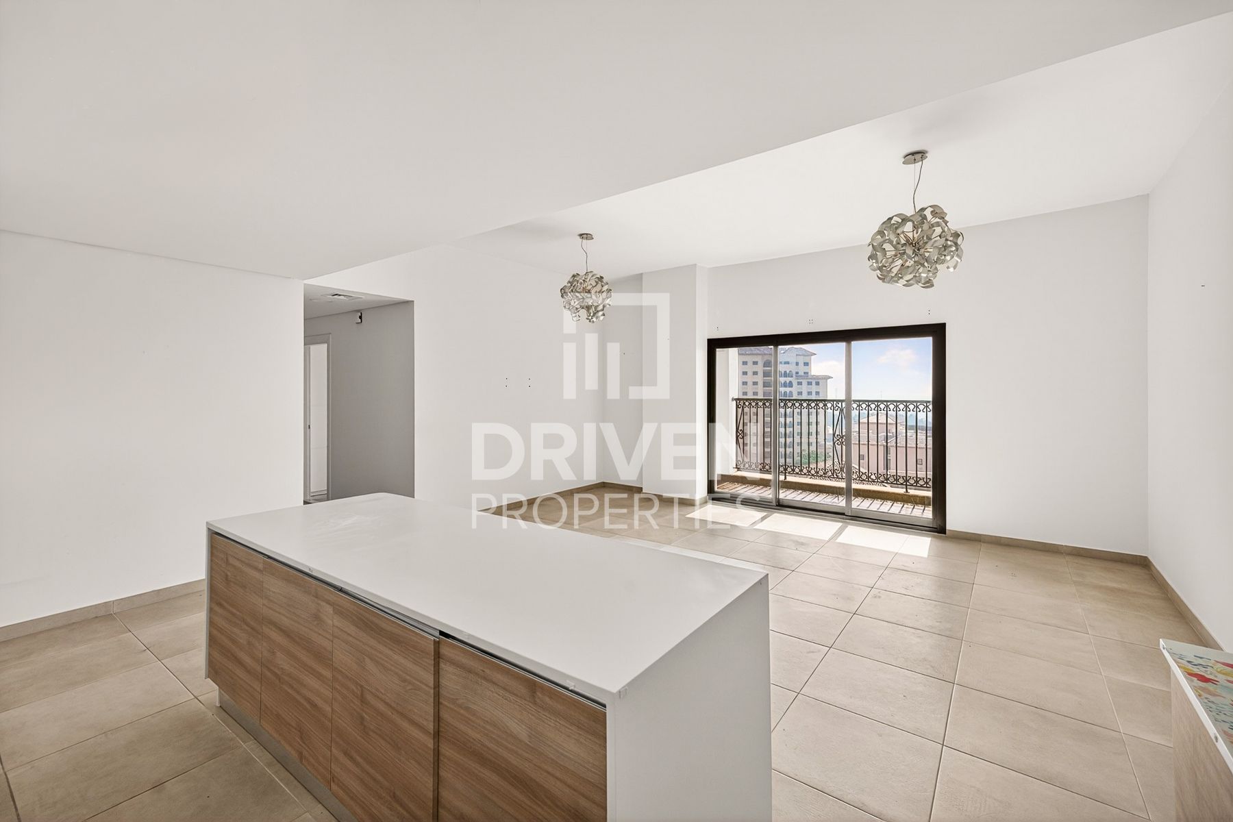 Bright Unit | Large Layout | Amazing Views