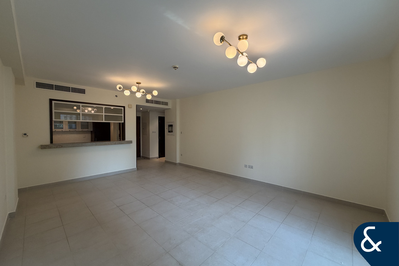 Unfurnished | Prime Location | Vacant Now