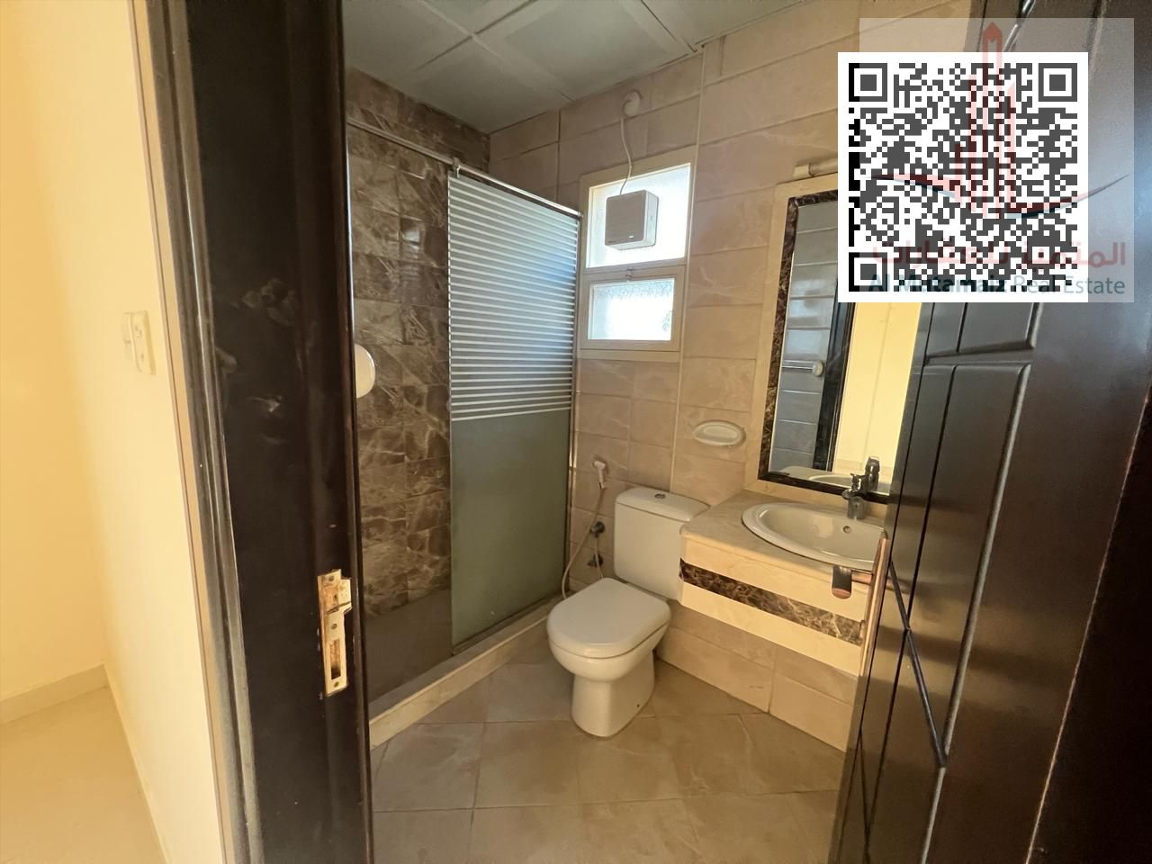 Studio with balcony for rent behind Emirates Markets