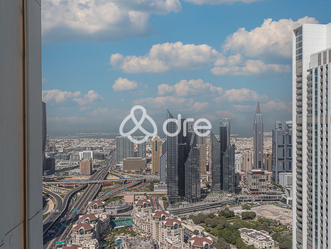 Downtown & DIFC Sky line Views | Unfurnished