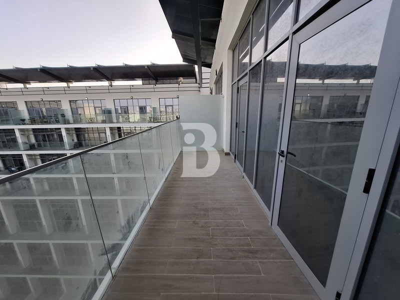Vacant | Lavish 1BHK | Huge Balcony | Loft Living