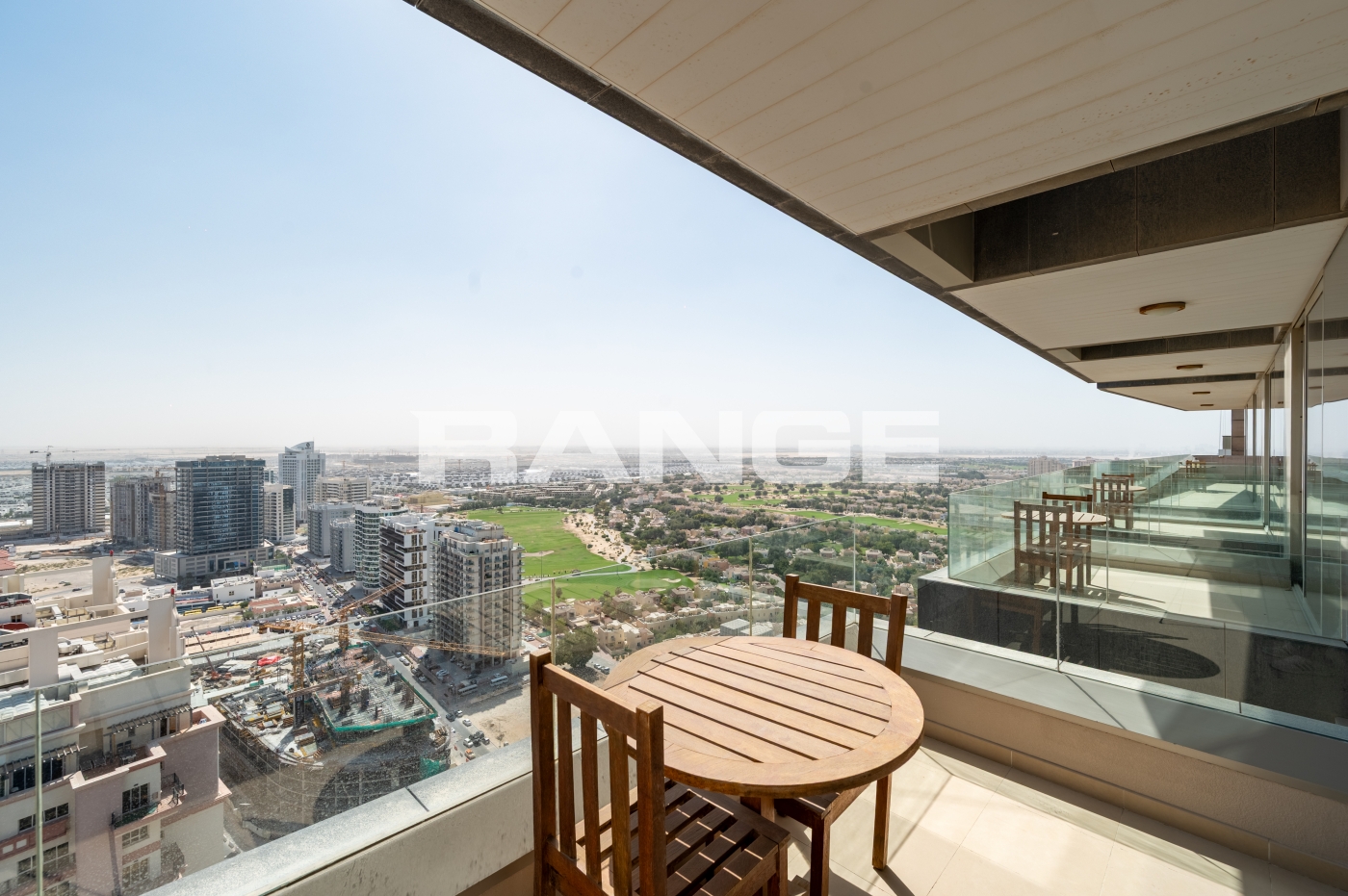 Move-in Ready l High Floor l Golf Course View