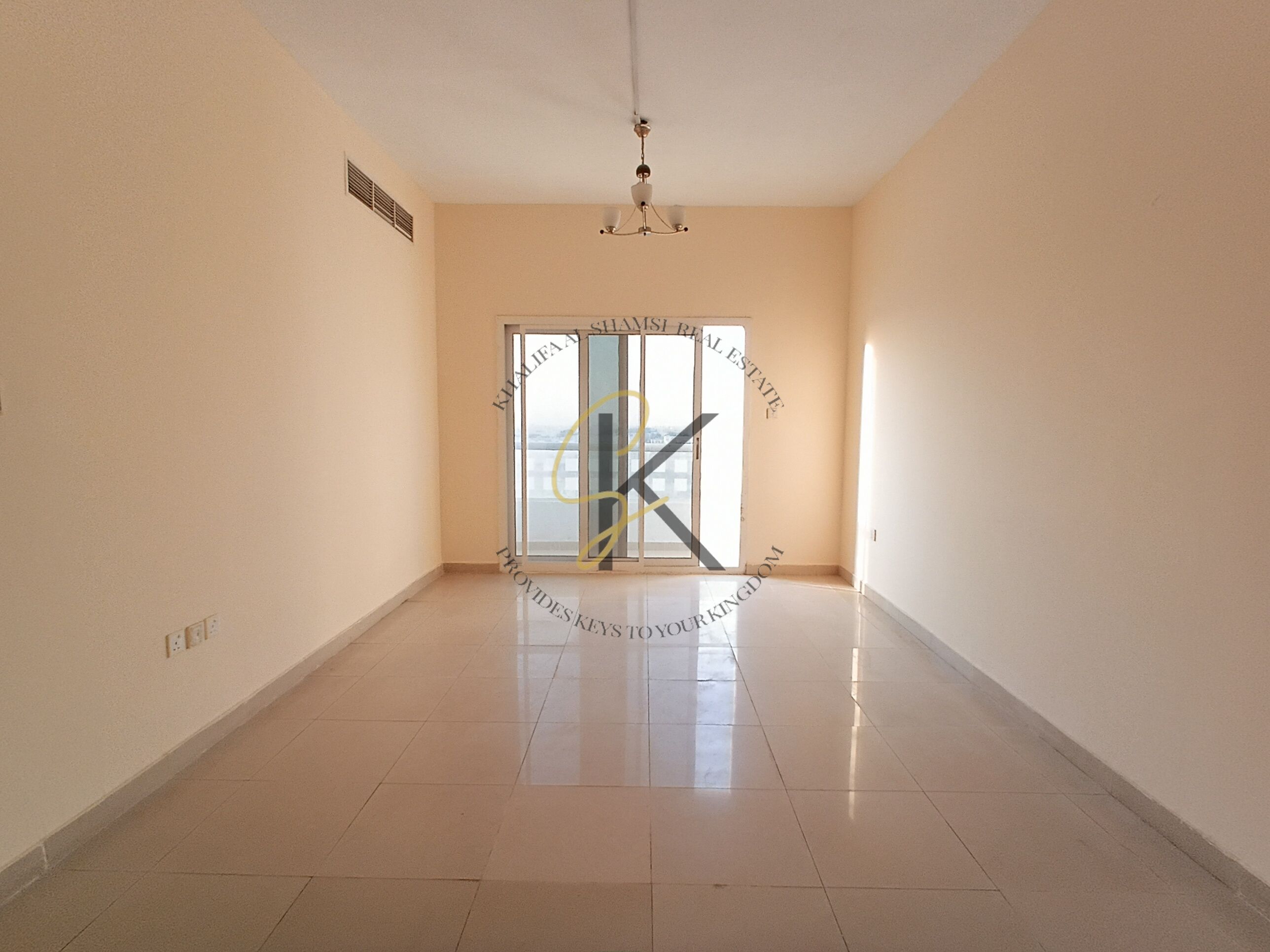 Lavish 2 BHK with parking full of family building neat and clean room for contact Babar
