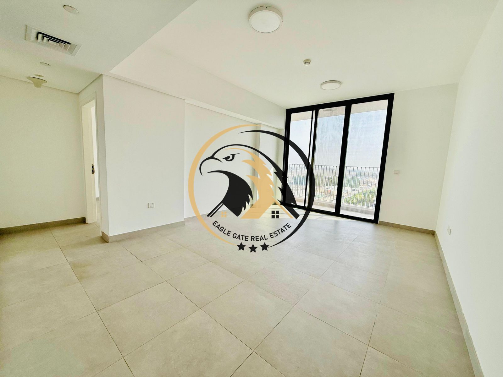 Close kitchen!! Spacious 1bhk Apartment available Master bedroom with Balcony
