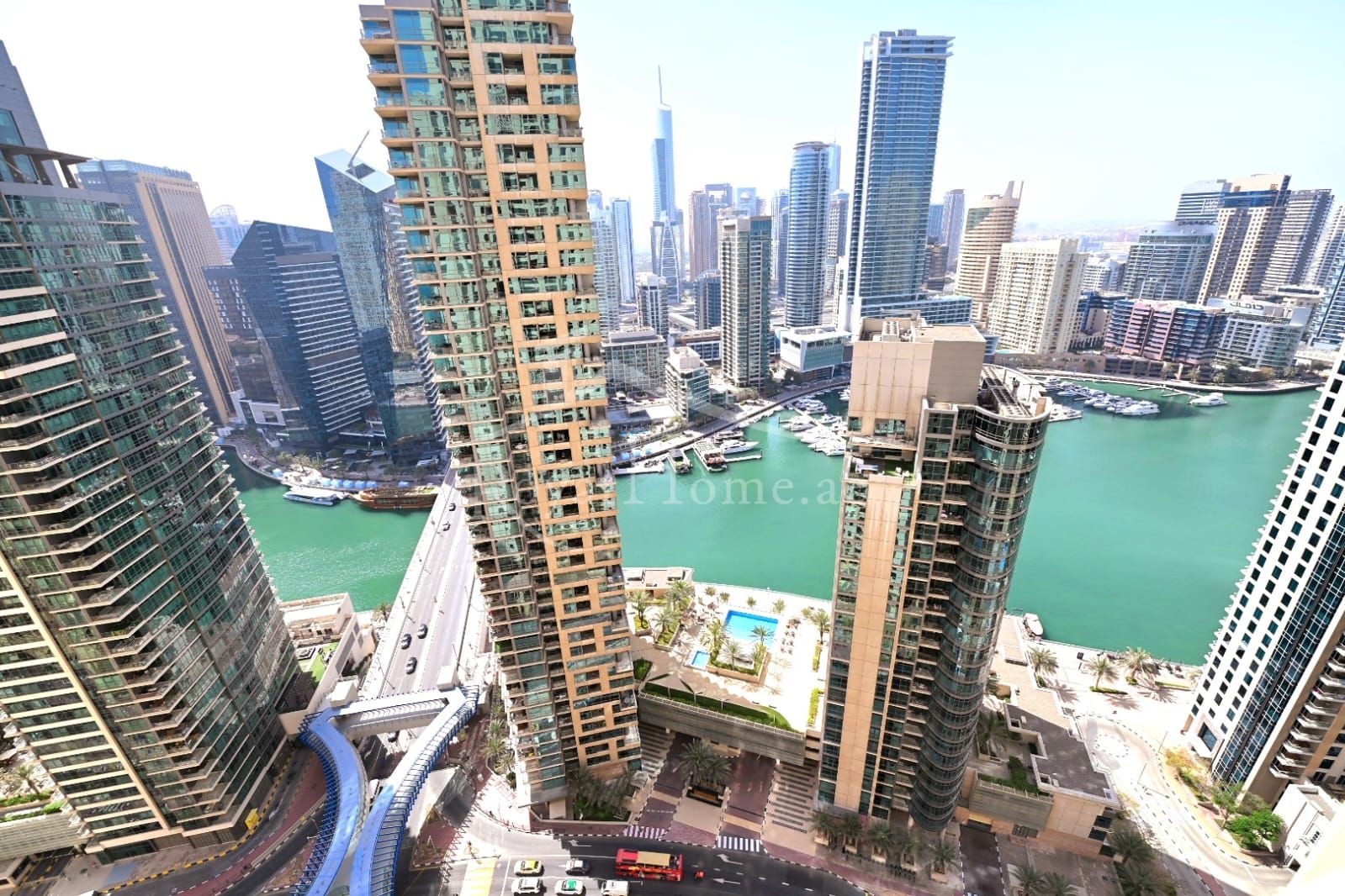 Newly Renovated| Beach Access | Balcony
