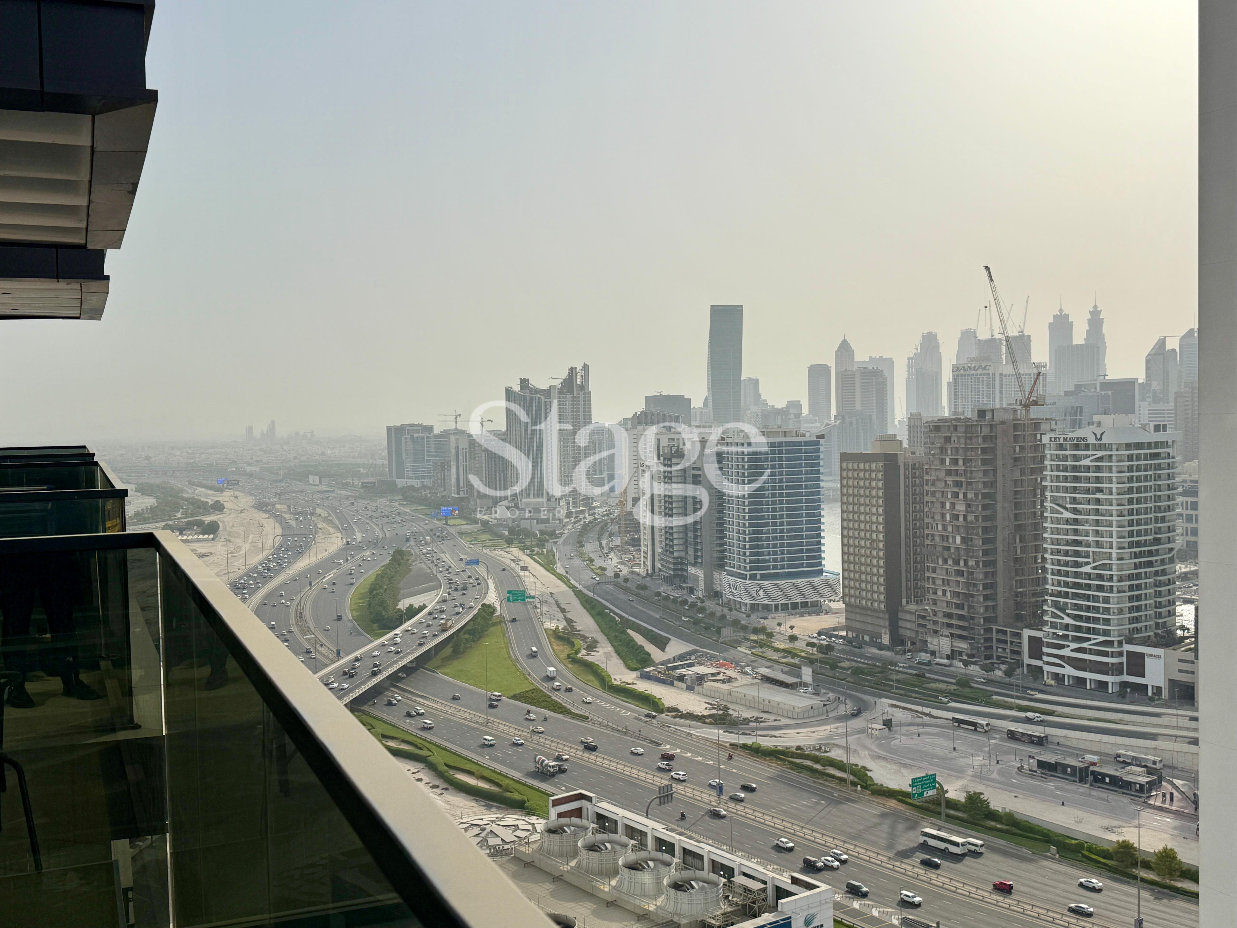 NEW APARTMENT AND FURNITURE | BUSINESS BAY VIEW