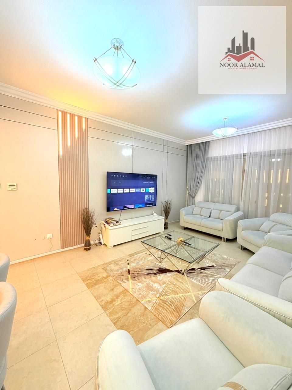 Sharjah, Al Taawun area: Two bedrooms, living room, new furnishings, kitchen, two bathrooms, and balcony. Price: 7900 AED including internet and parki