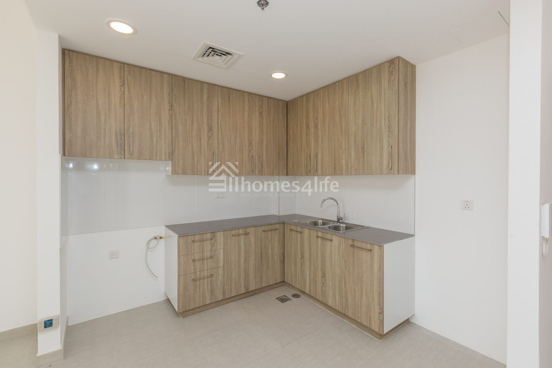 VACANT SOON | OPEN VIEW | WELL MAINTAINED