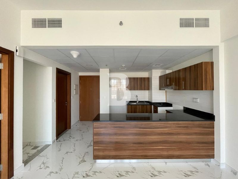 Spacious 1 BR |New Marina Residences |High Floor