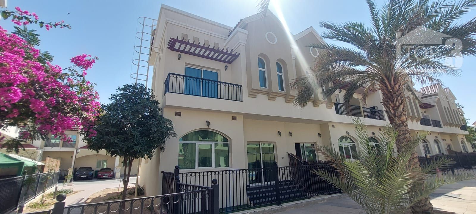 Elegant Fully Furnished 3 Bedroom Villa in Sahara Meadows 1
