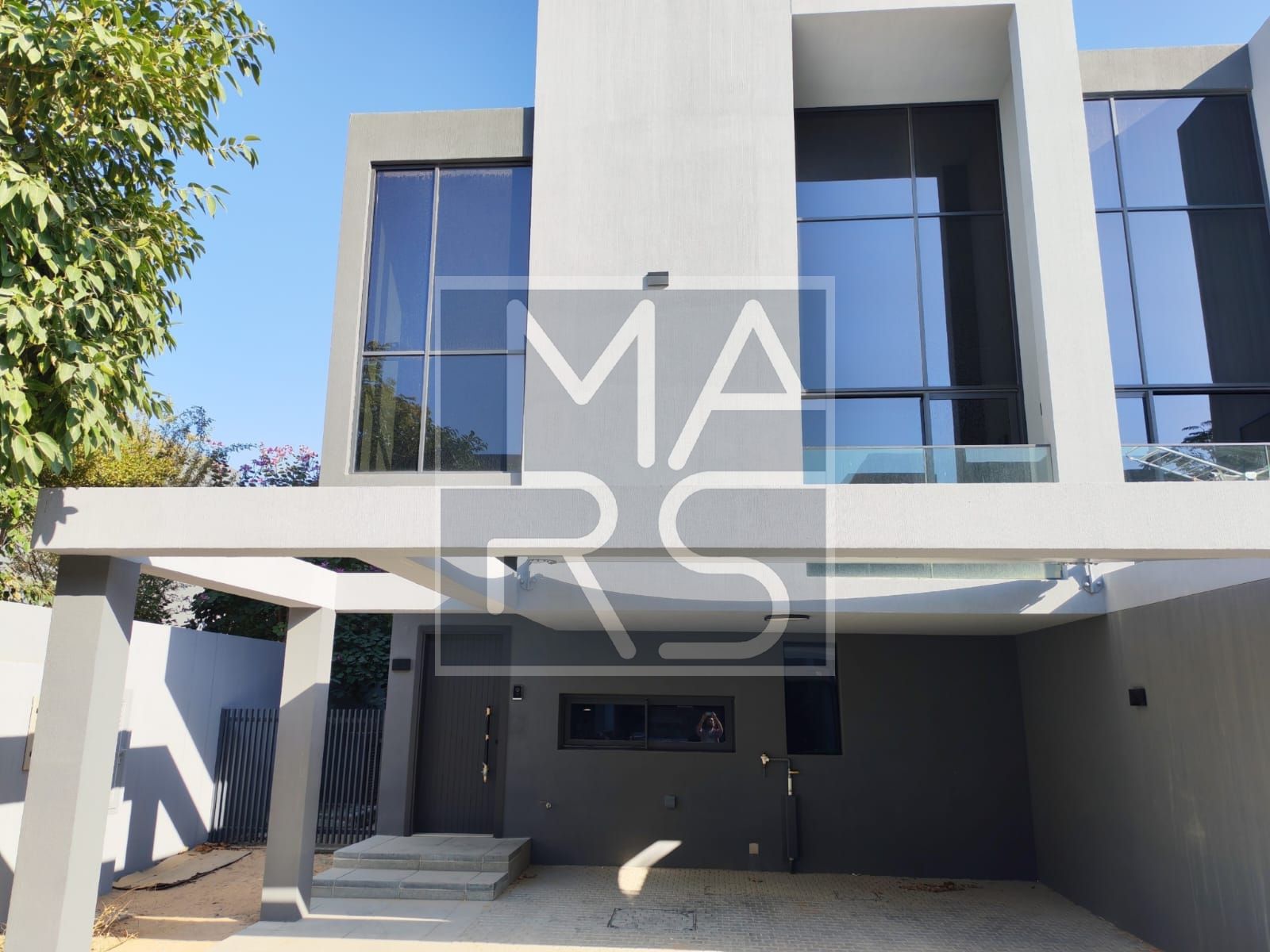 3 Bedroom Corner-Affordable Price