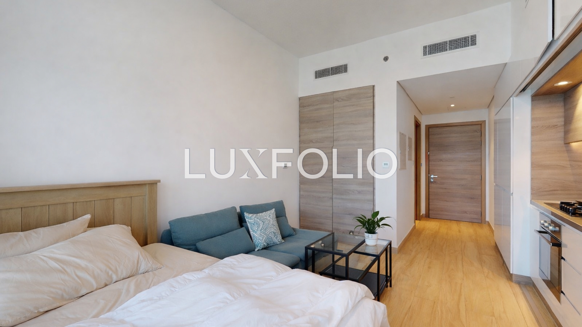 Studio | Modern | Unfurnished
