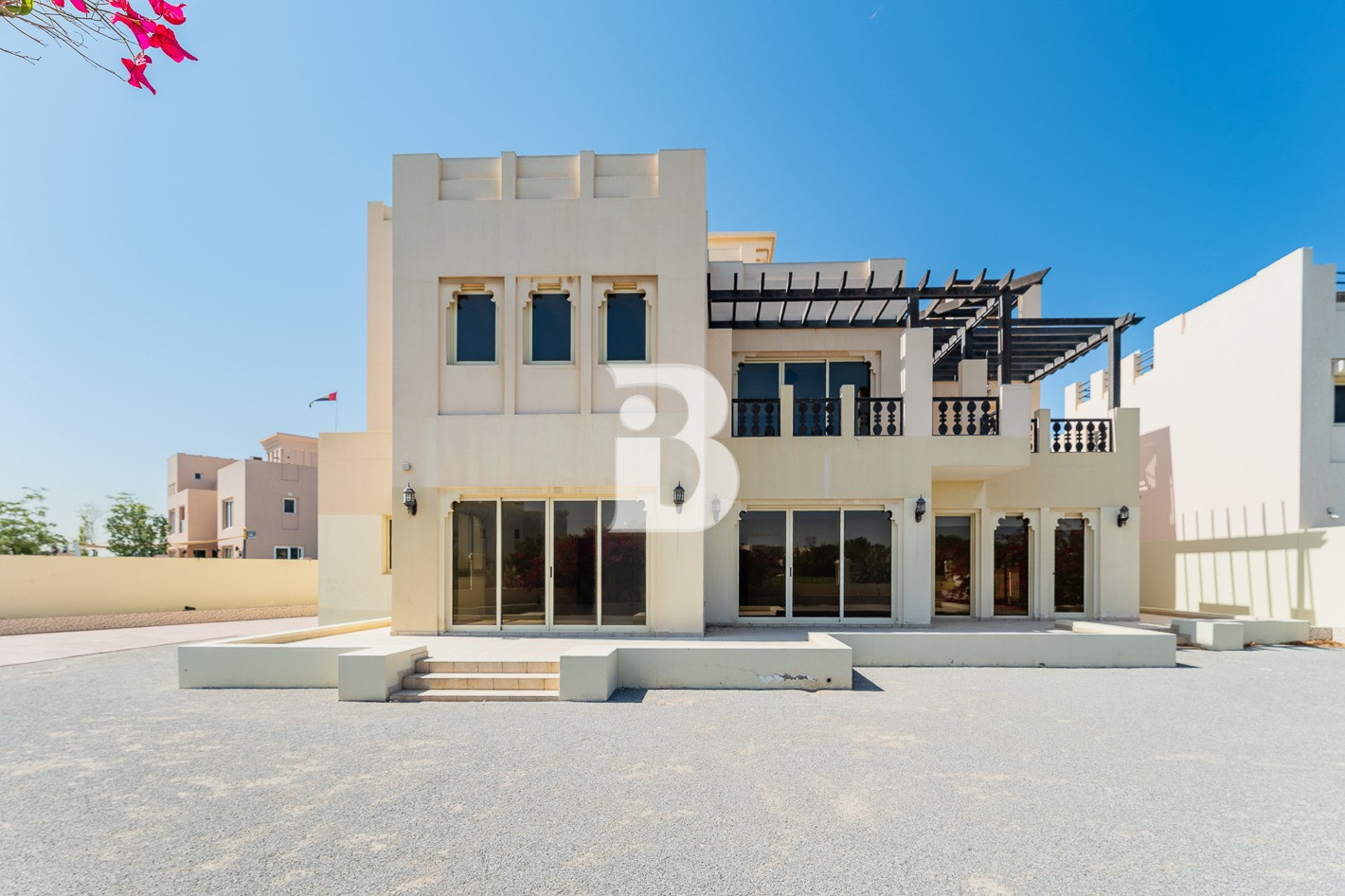 Stand Alone Villa- Stunning Water And Golf Views