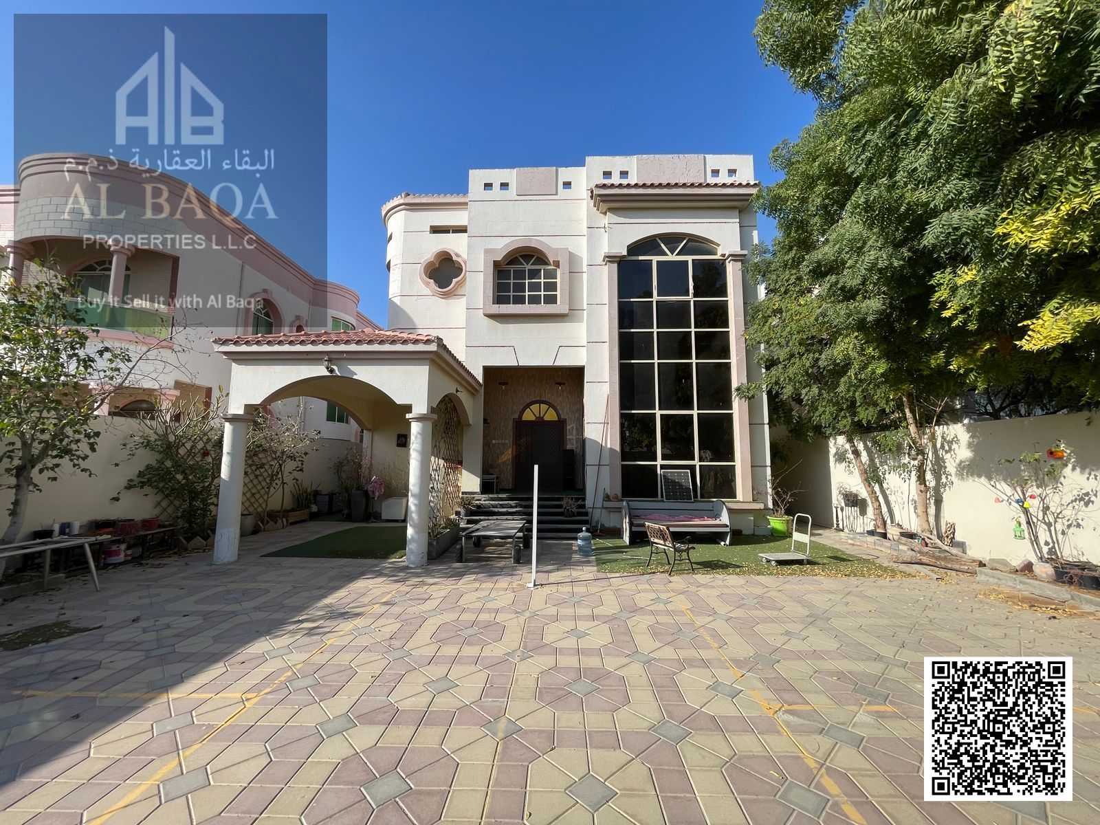 Spacious 5 Bedroom Villa for Rent – 5,000 Sqft | 6 Bathrooms | Family Only | AED 130,000 (Negotiable)