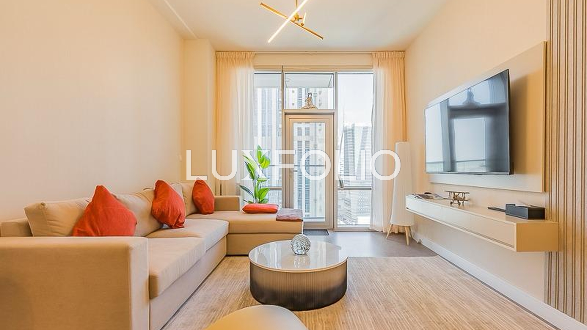 Fully Furnished | Modern | Large Layout