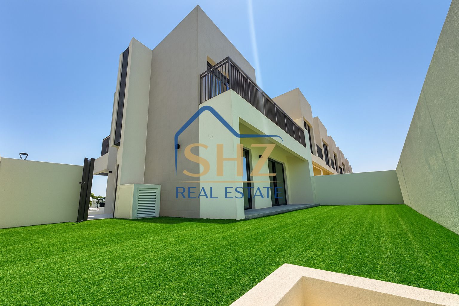 Corner | Single Row | Vastu | Vacant | No Agents