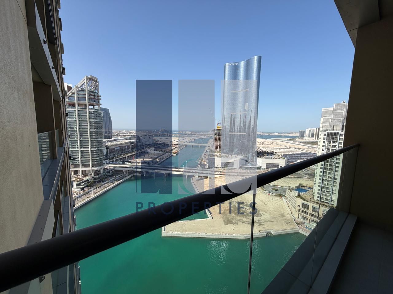 Fantastic 2BD | Separate Laundry | Canal View