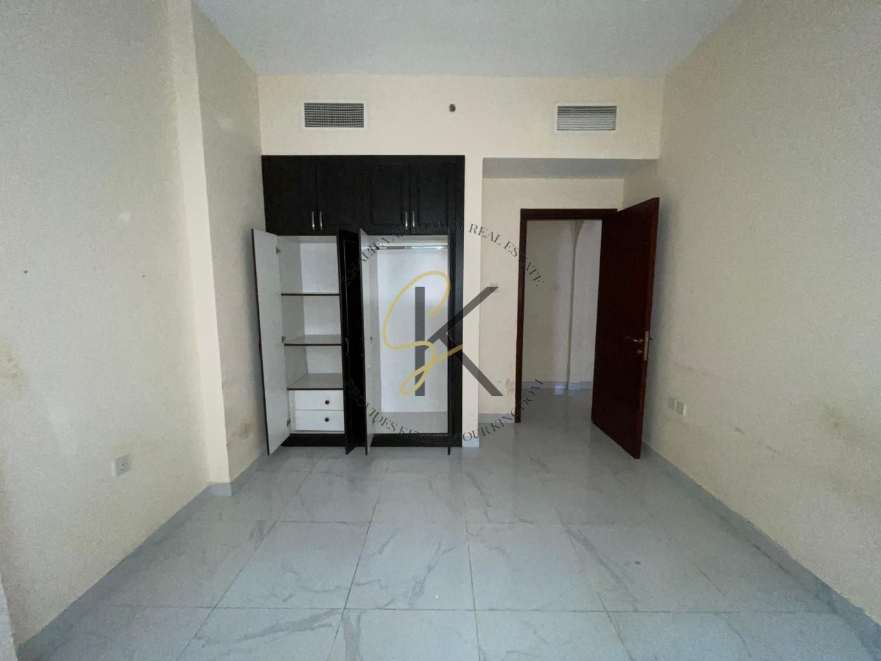 Luxury Unfurnished 2BHK for Rent | Spacious 1640 Sqft | Premium Finishing | Prime Location in Muwailah Commercial, Sharjah