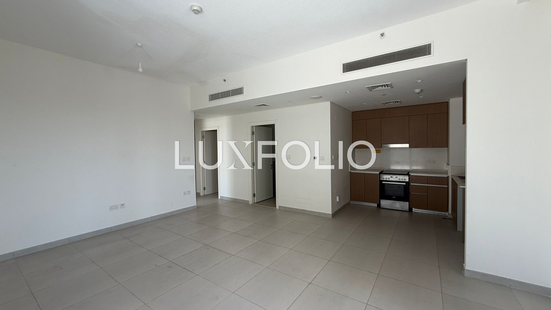 Large Terrace | Low Floor | Ready To Move