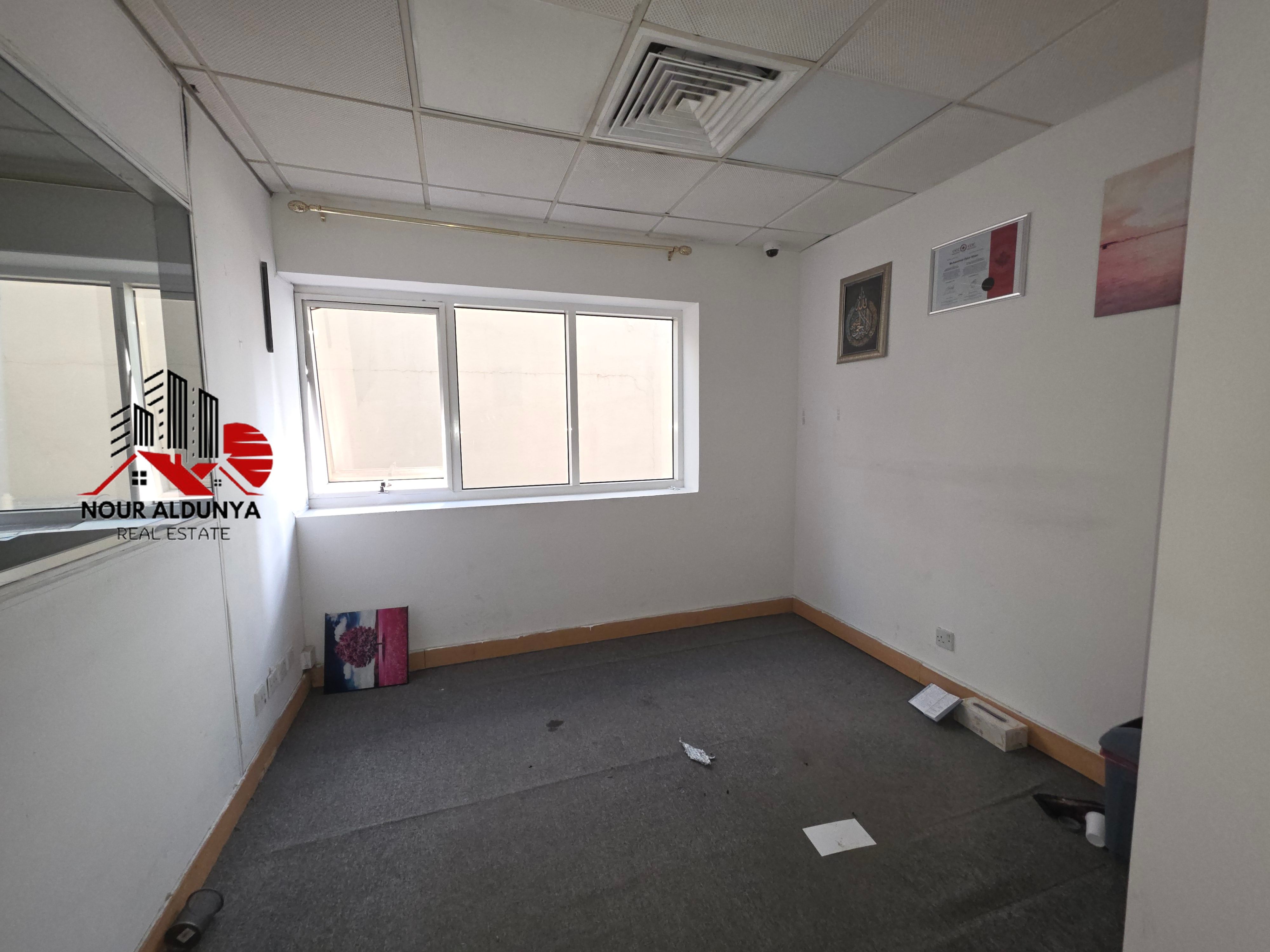 AFFORDABLE PRICE. FULLY FITTED. AROUND 800SQ OFFICE. BOOK NOW