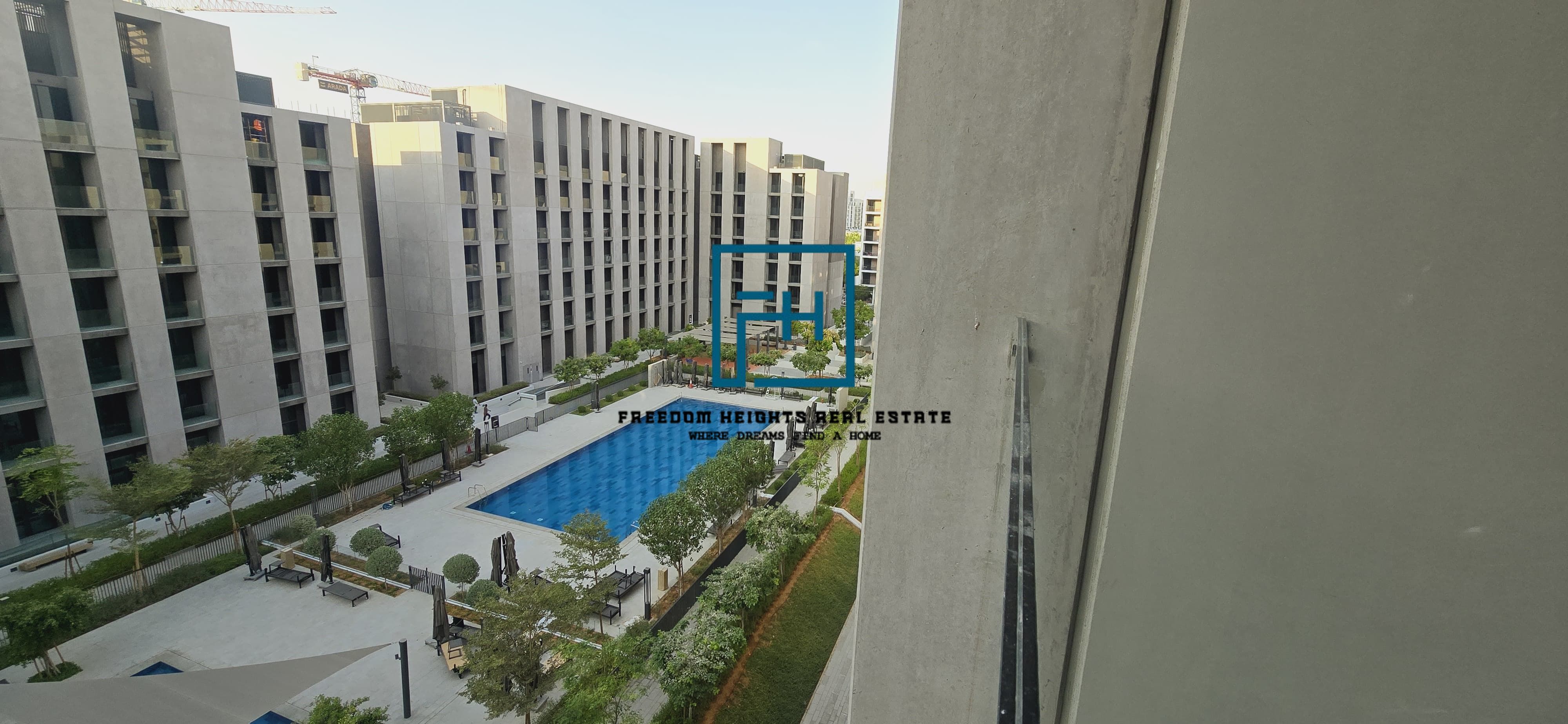 Swimming pool view/ 1 BR apartment with balcony / for sale / in Tiraz