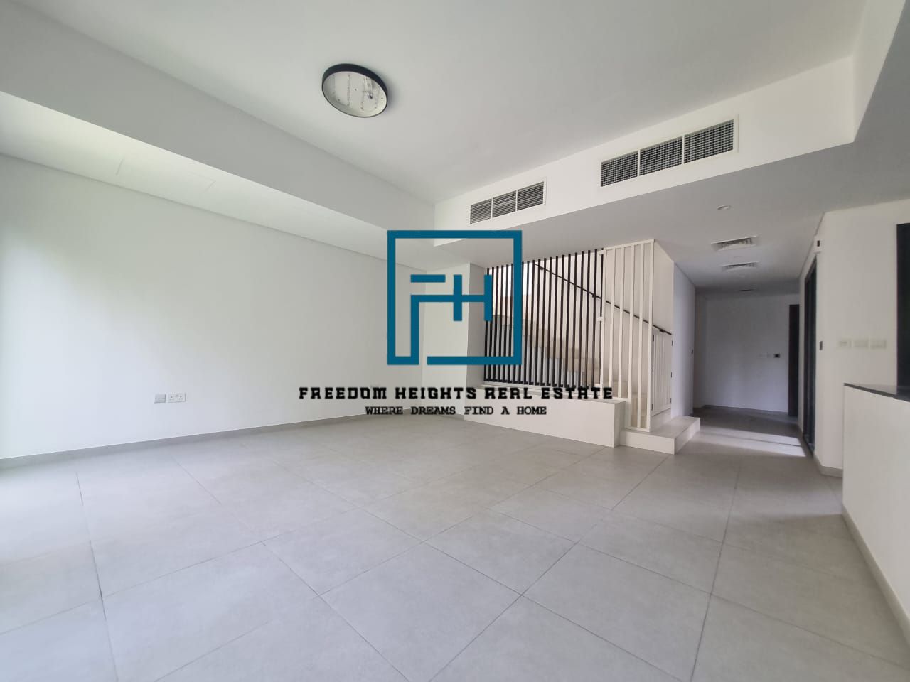 Exclusive and Limited!/ 3 bedrooms [ semi detach villa] for sale / limited properties