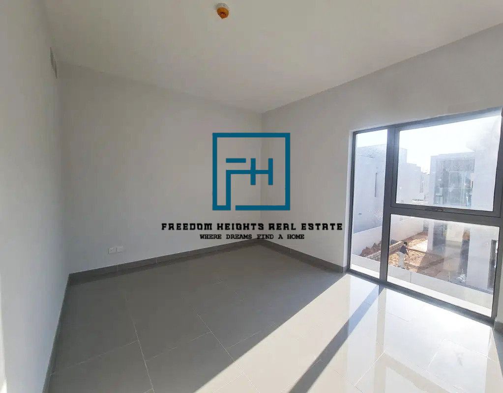 3 bedrooms villa available for rent in Al zahia Yasmeen block