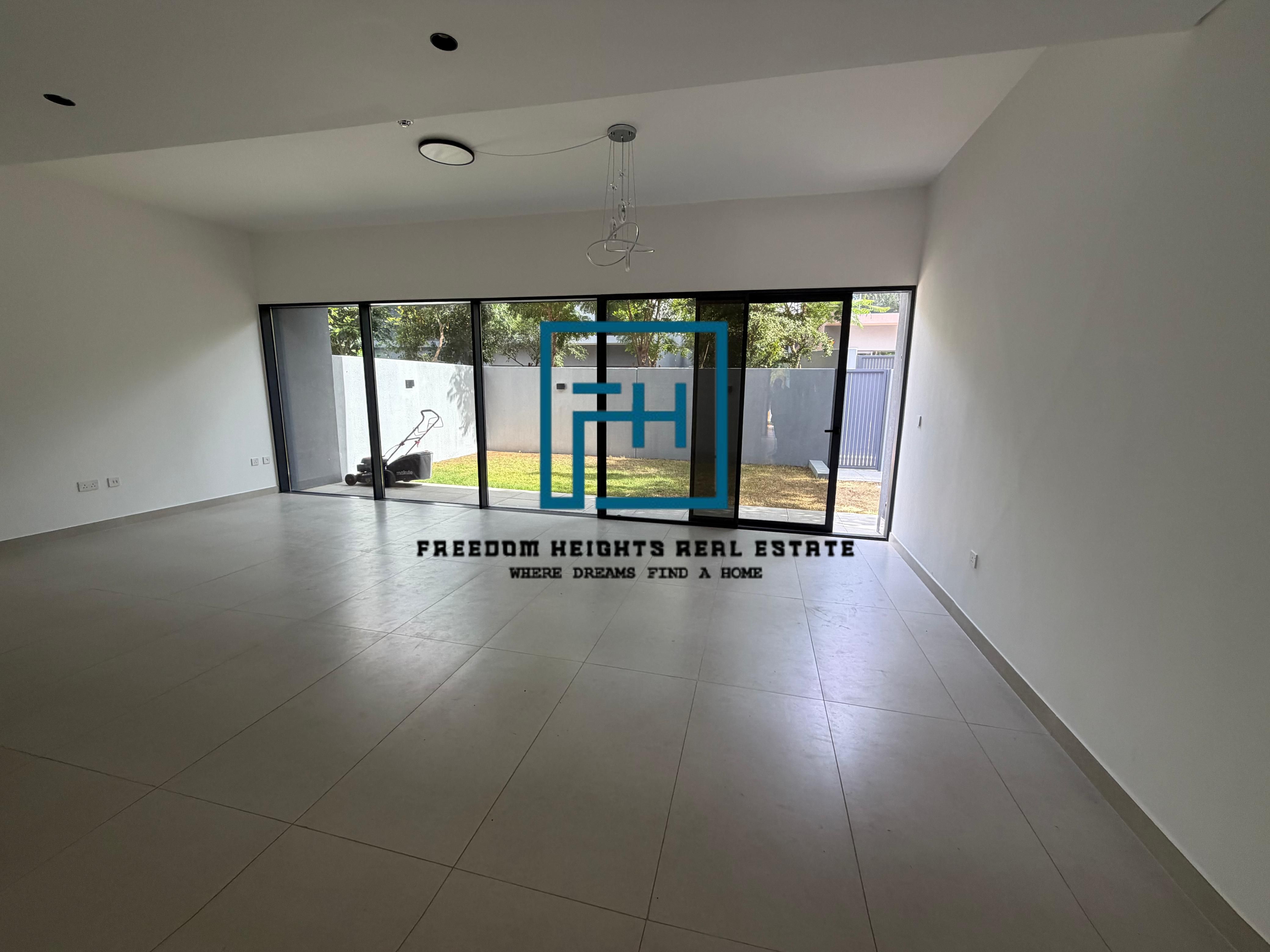 Elegant/Corner/ 3 Bedrooms (All Master)/for rent /Kaya(Masaar)