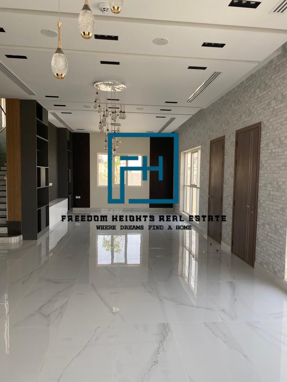 Stunning 5-Bedroom Villa for Sale in Tilal