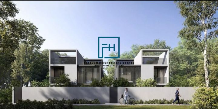 "Stunning Corner 3-BR Townhouse in Masaar, Sharjah - Prime Location & Ready Dec 2024!"