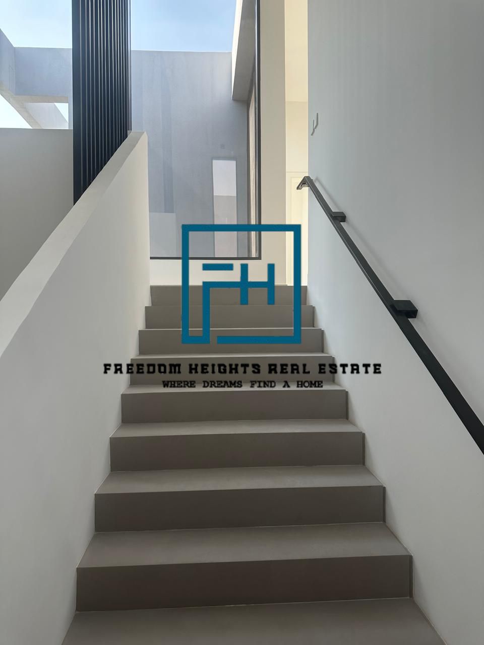 MODERN DESIGN 5-BEDROOM VILLA FOR RENT IN KAYA MASAAR