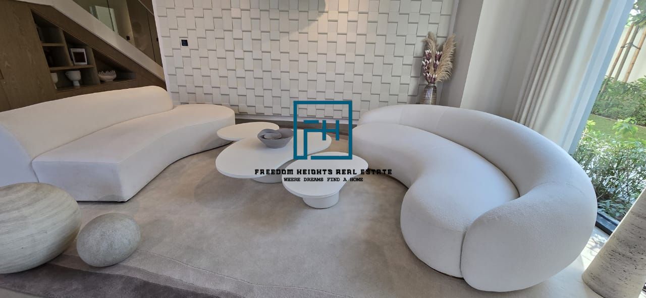 Samr2 Community | Four-Bedroom Townhouse | Special Discount Available – Limited Time Only!