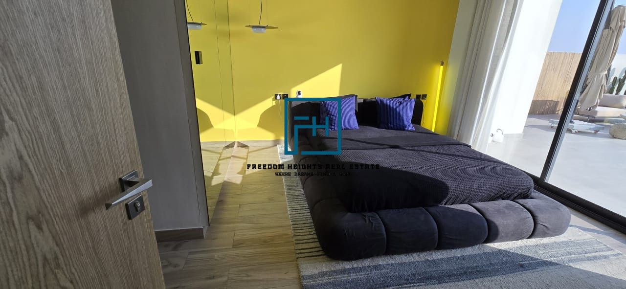 Samr2 Community | Three-Bedroom Townhouse | Exclusive Offer – Limited Time Only!