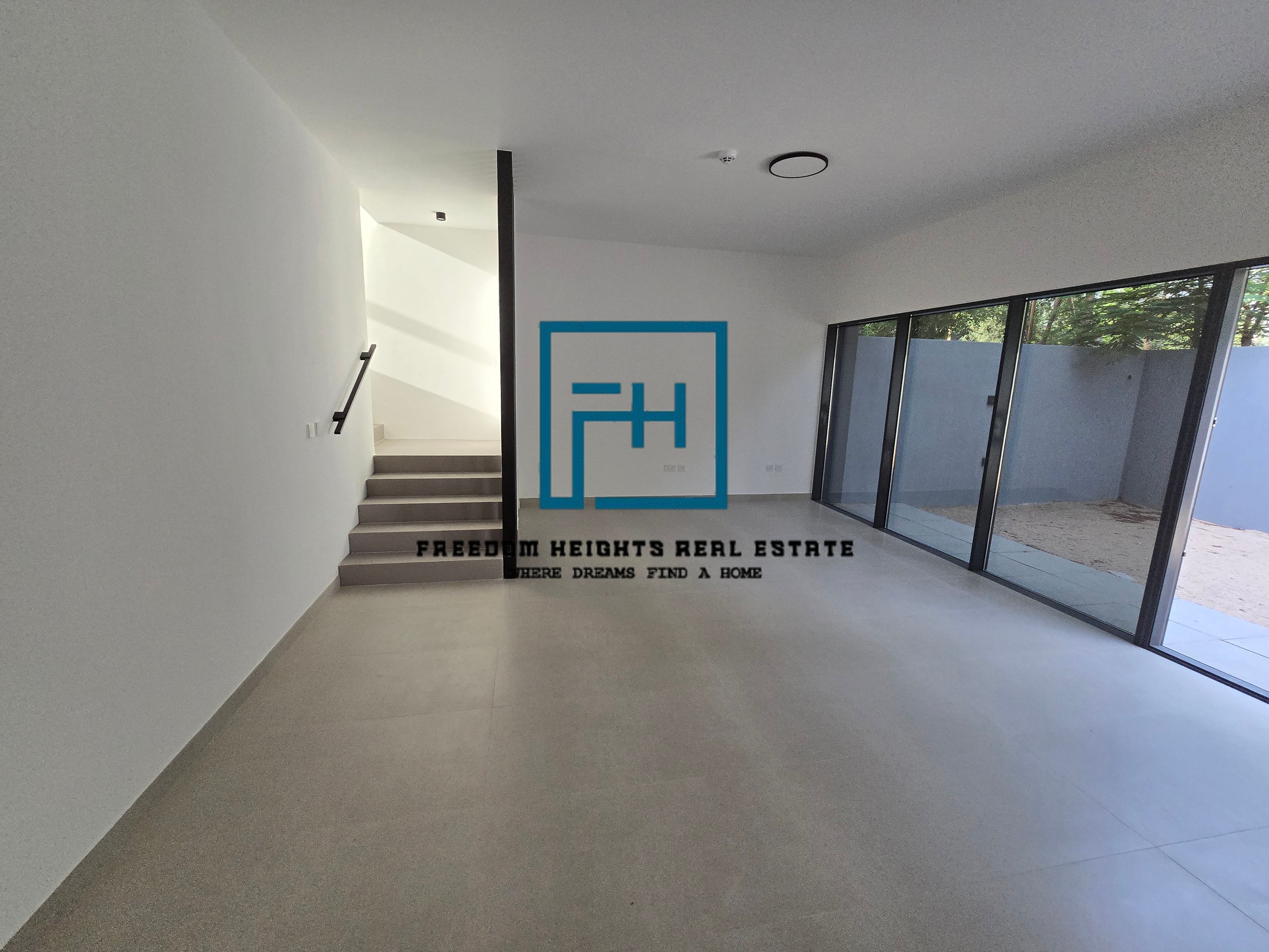 Saro Cluster – 3 Bedroom Townhouse | All Master Bedrooms | Freehold