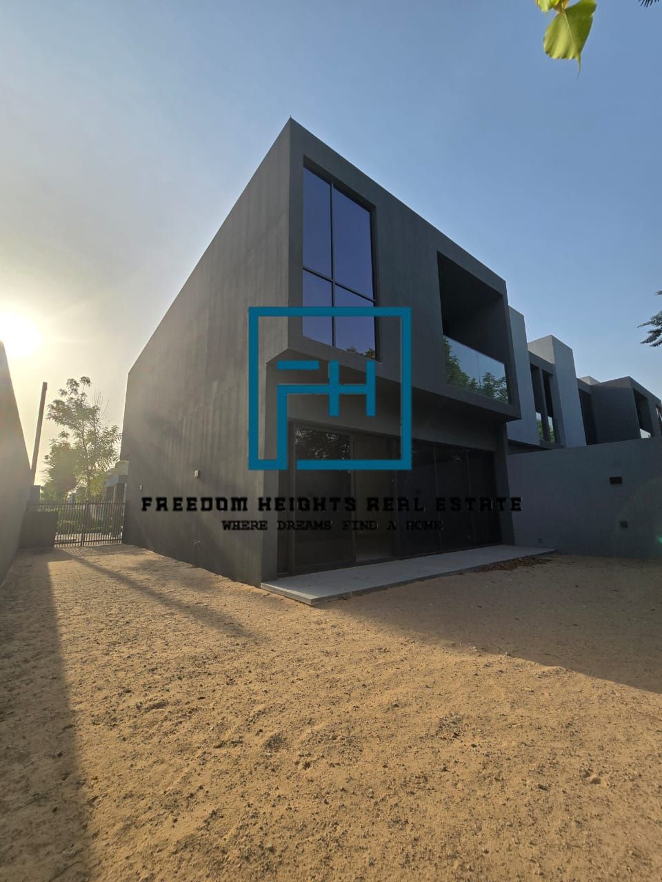 Modern 3-Bedroom Corner Townhouse for Sale | Robinia, Masaar