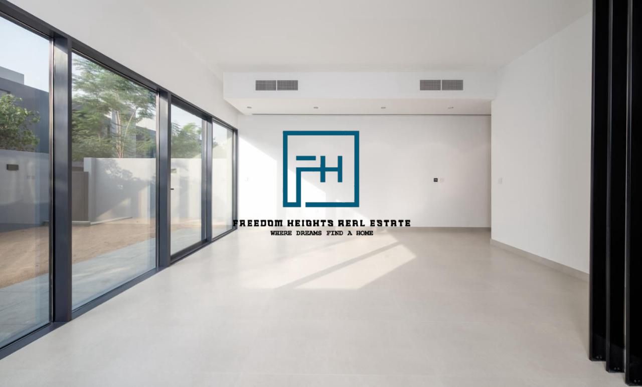 Elegant 3BR Middle Townhouse | Kaya MASAAR