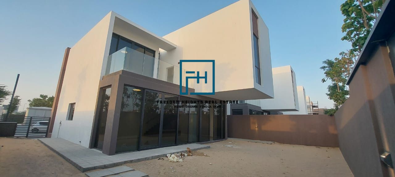 Luxurious 4BHK Villa for Sale in Sarab 2