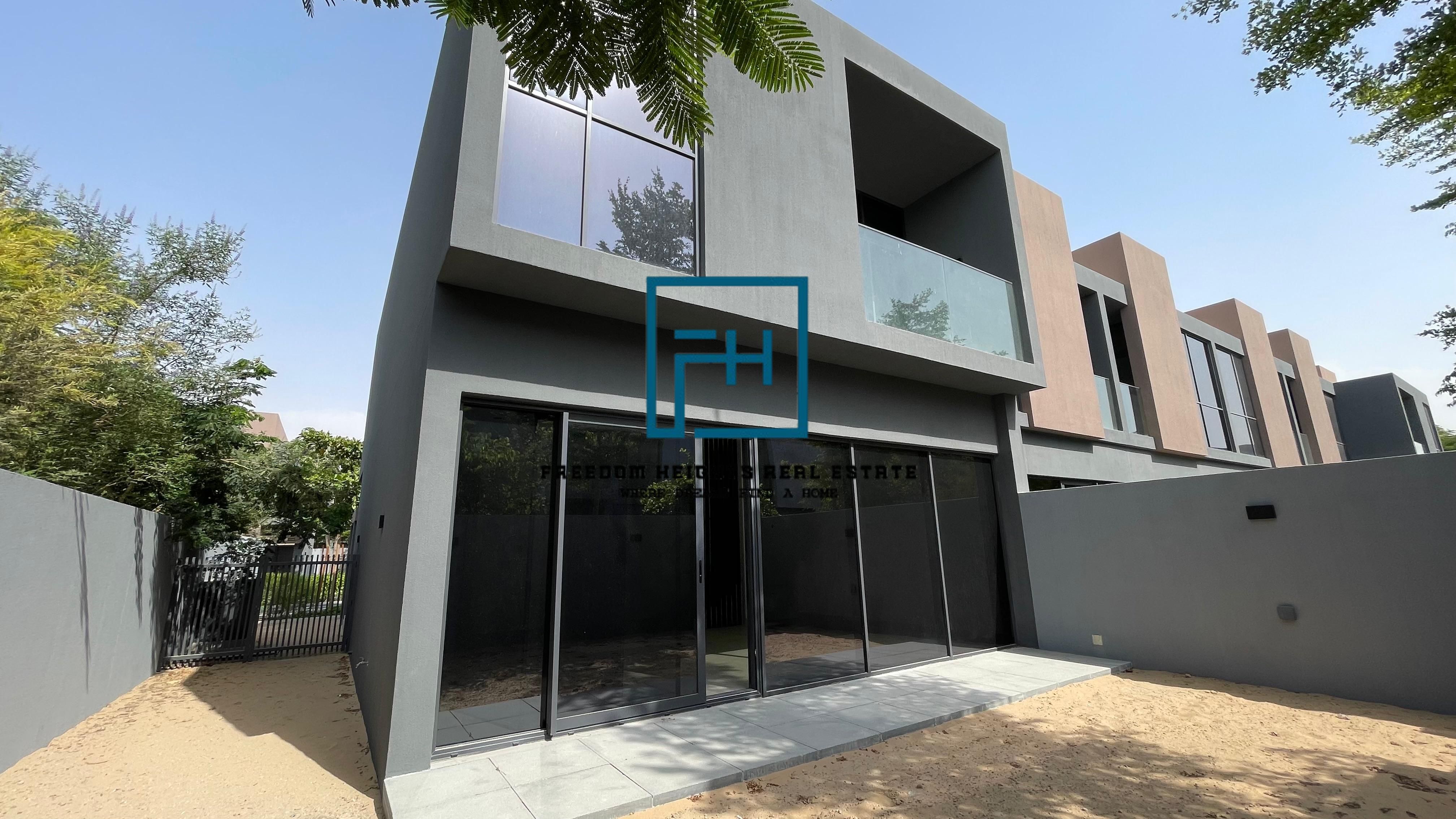3BED | CORNER UNIT | BIGGER PLOT | MORE PRIVACY