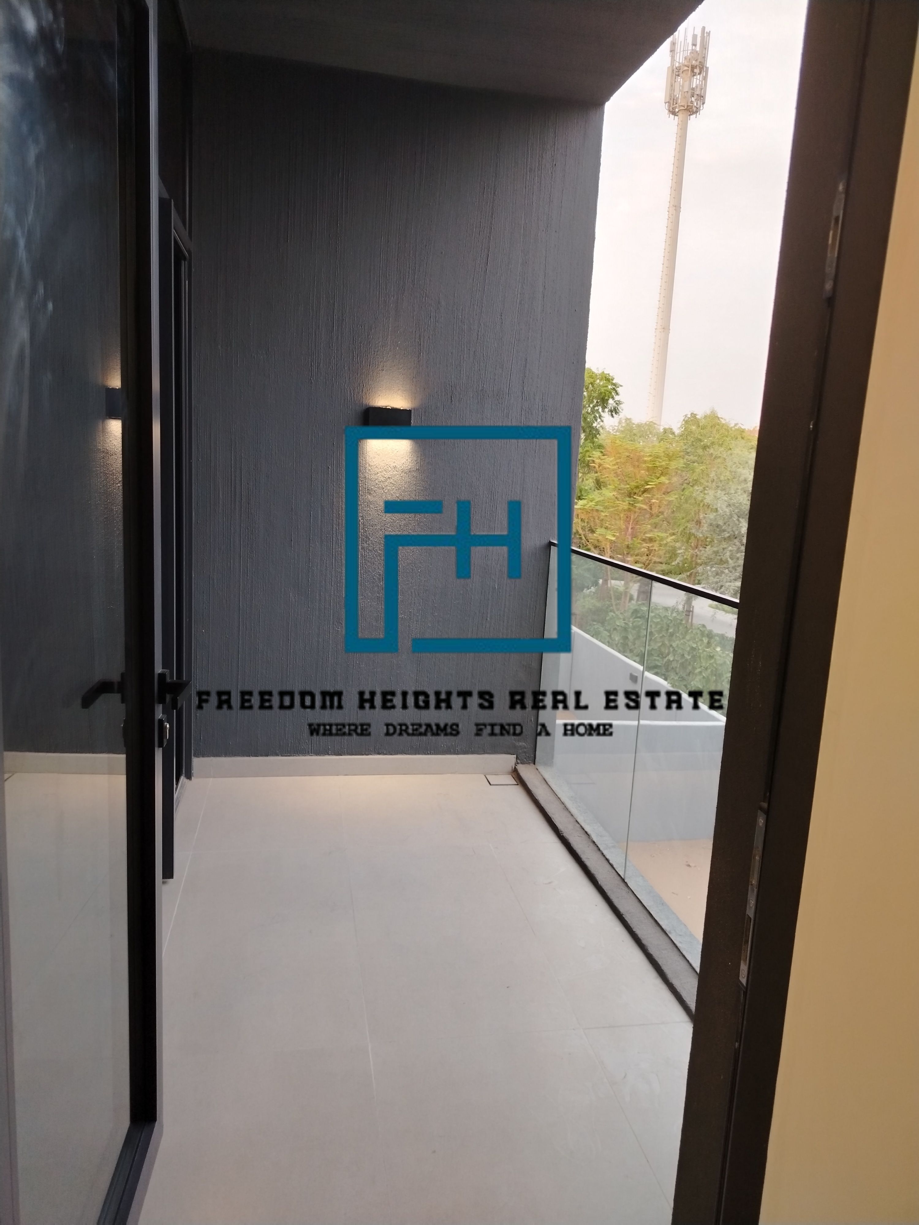 3BED | CORNER | SINGLE ROW | SMART HOME CONTROL SYSTEM
