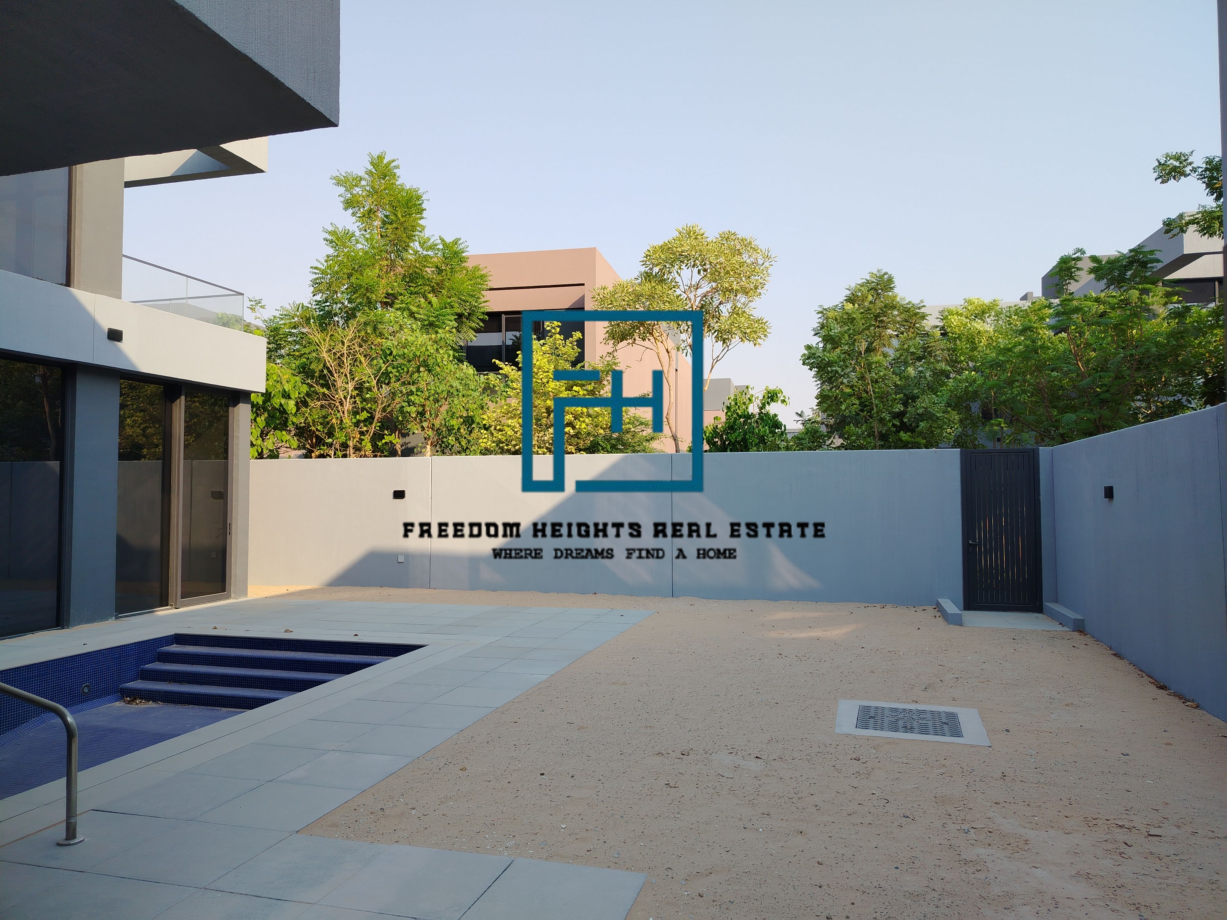 4bed | Private Pool | BIG PLOT | MORE PRIVACY