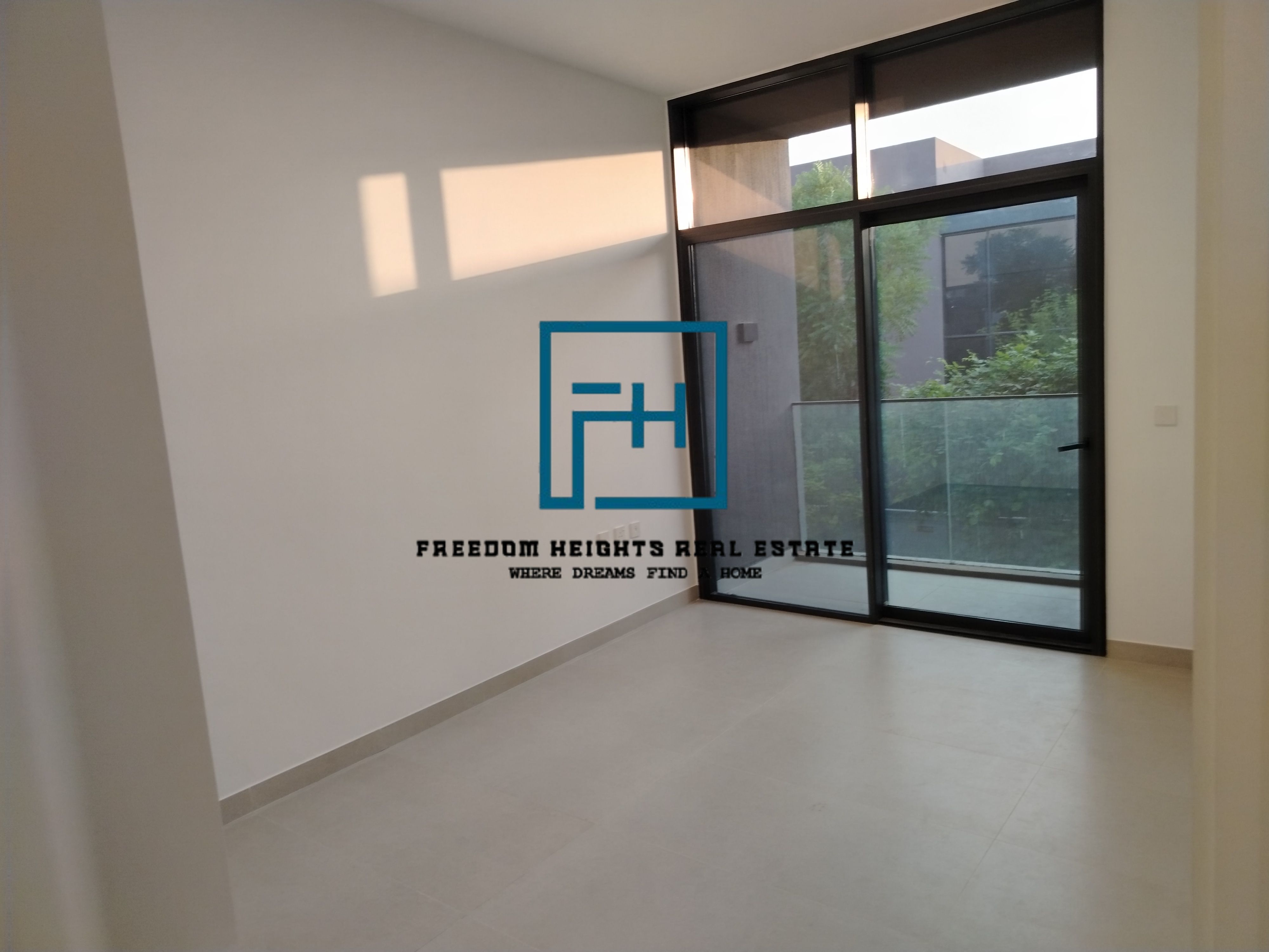 3BED MIDDLE UNIT | Stylish modern design