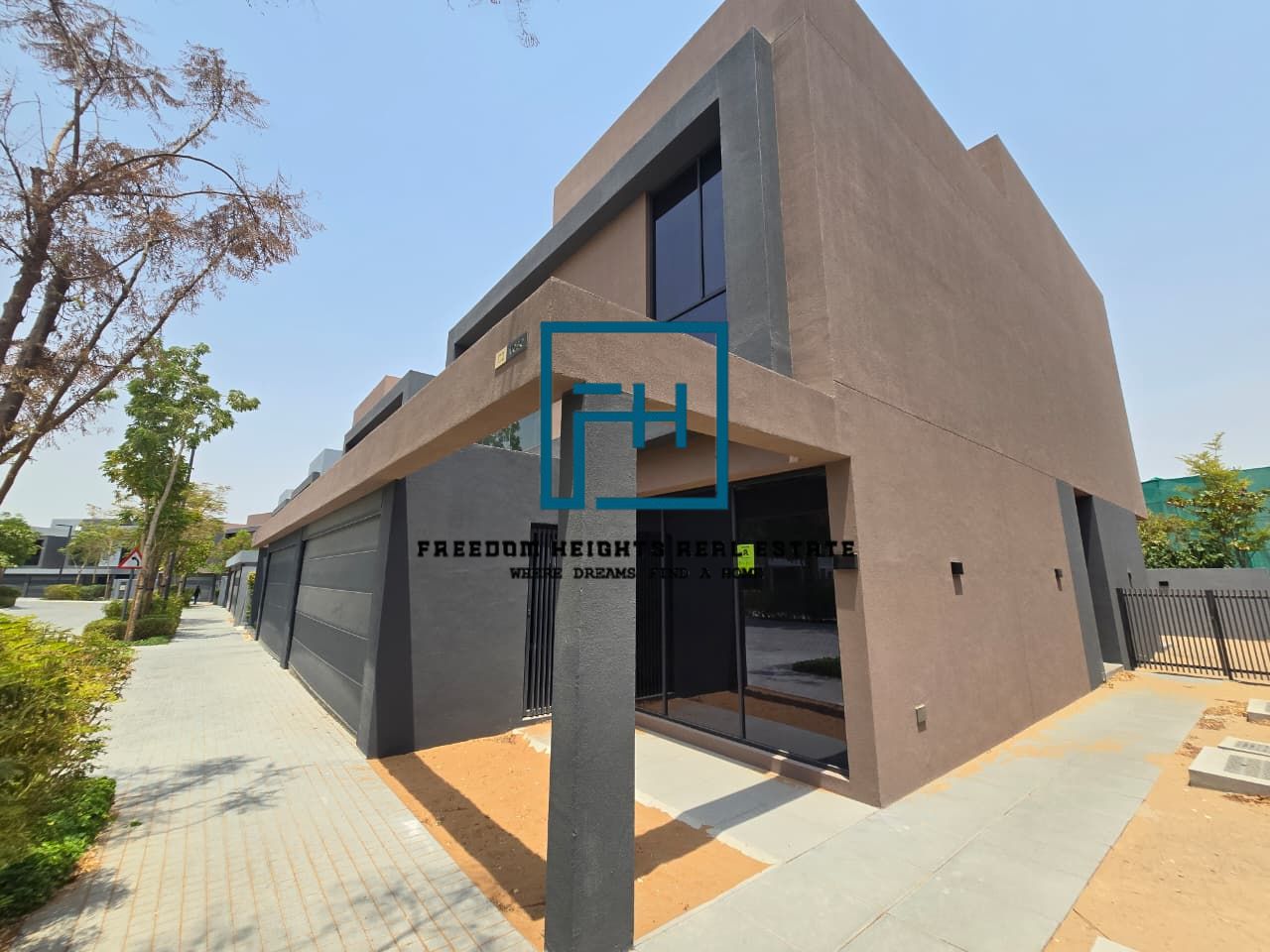 4BED SEMI-DETACHED VILLA | FREEHOLD | FULLY PAID
