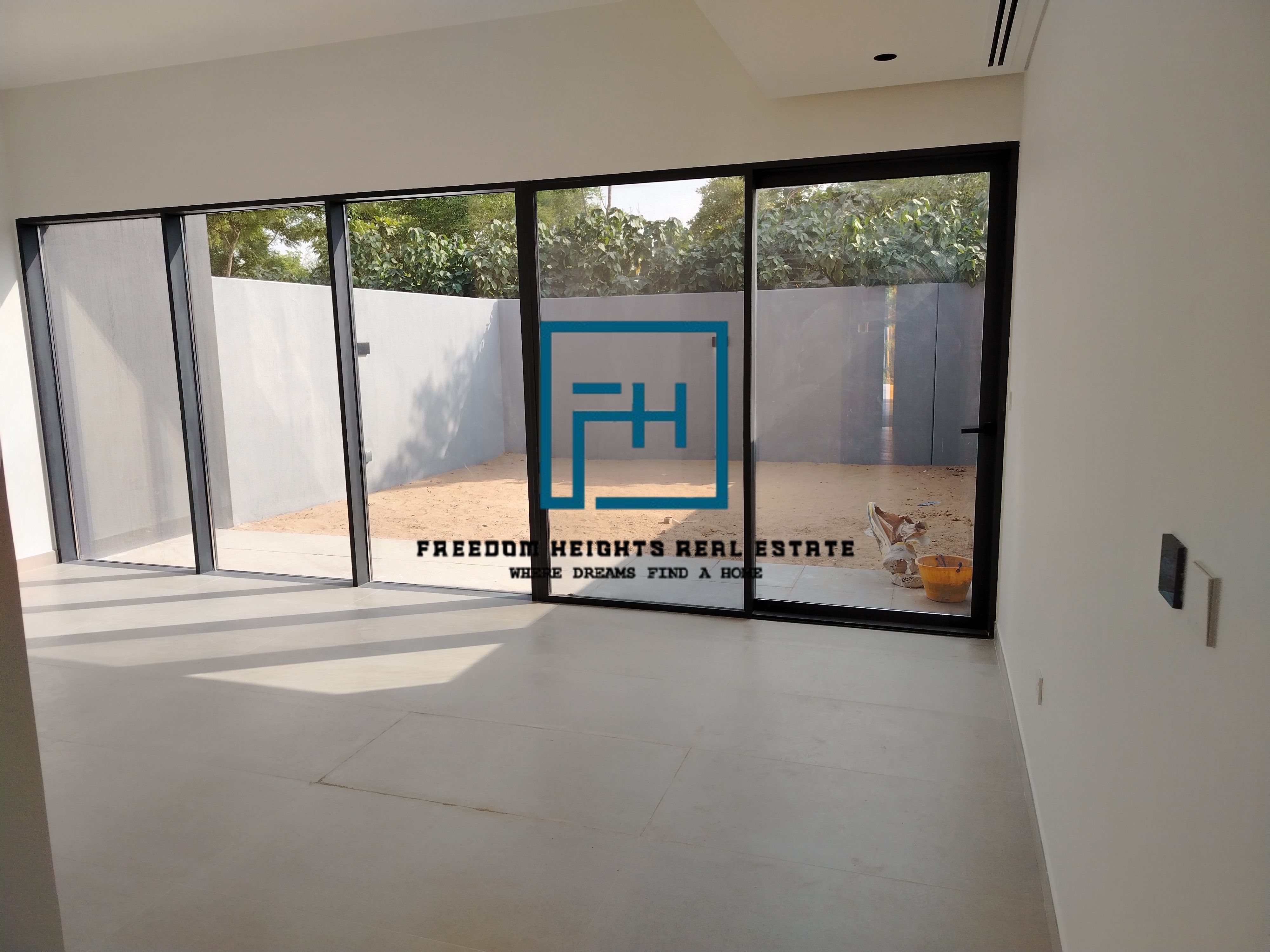2BED | 4BATH | PRIME LOCATION | GOOD OFFER