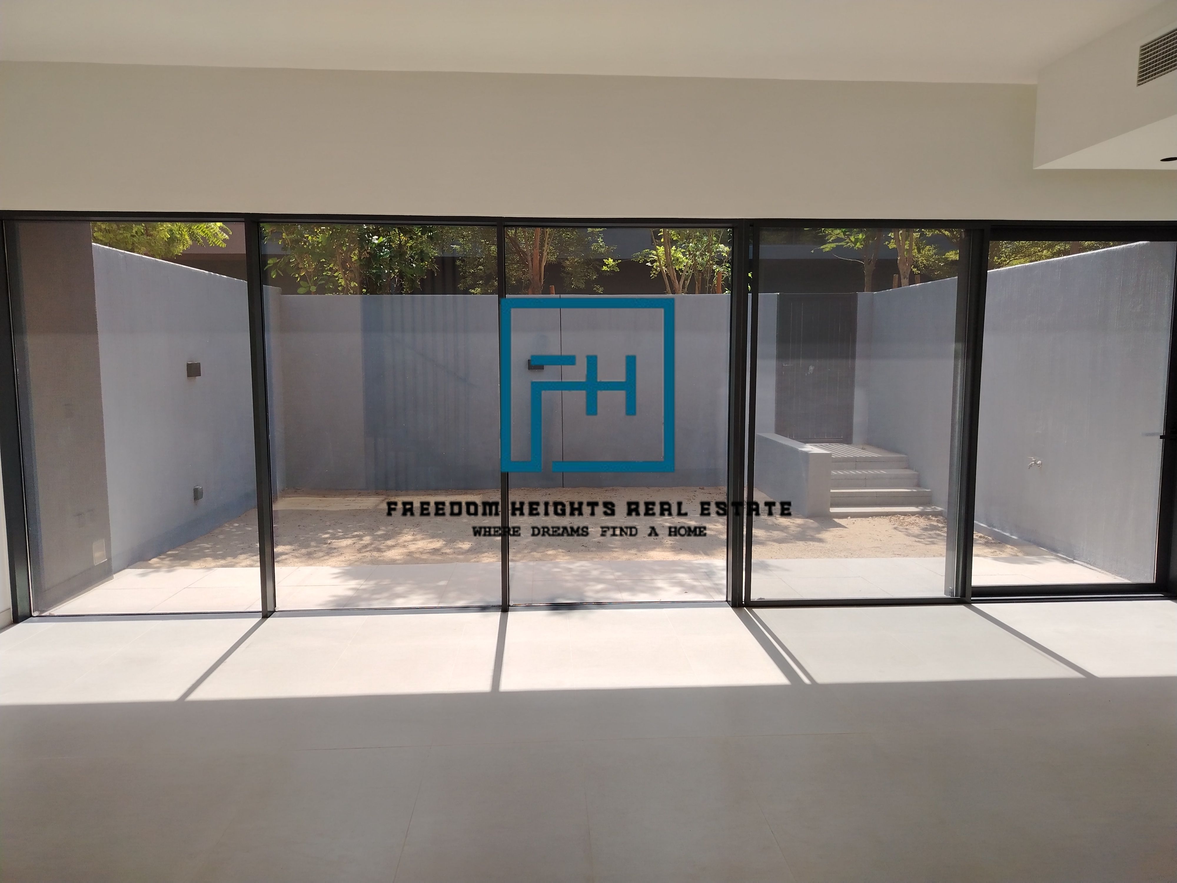 3BED MID | FREEHOLD | FULLY PAID | READY TITLE DEED | VASTU COMPLIANT
